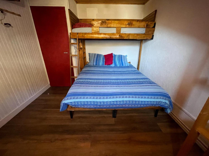 Others 5, Chambres au CampdeBase, Hautes-Alpes