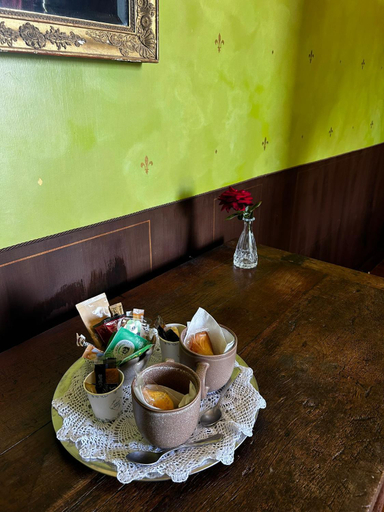 Food & Drinks, Chateau de Mongazon, Nièvre
