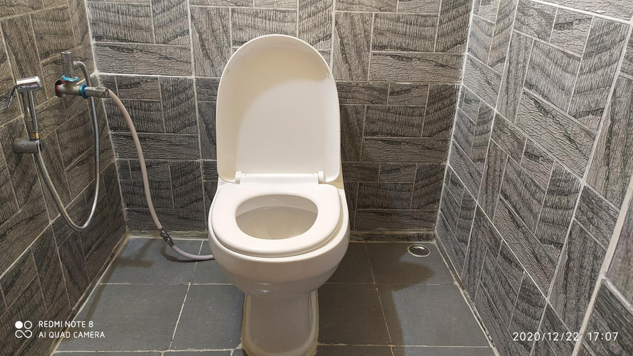 Bathroom 3, Parwati Orchard Homestay, Nainital