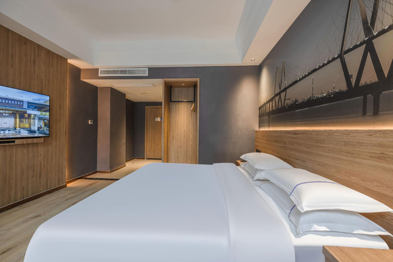 Bedroom 2, Tiangang Manfei Hotel (Zhangzhou Wanda Guangdehu Road), Ningbo