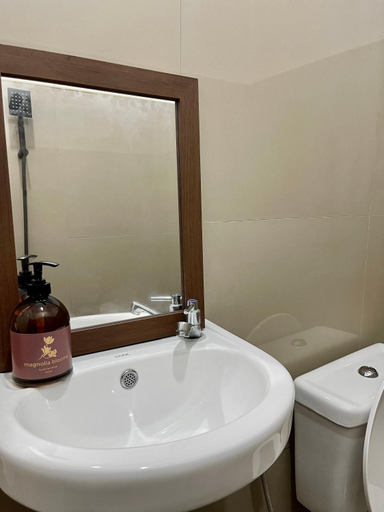 Bathroom 3, Iwa Hotel, Tagbilaran City