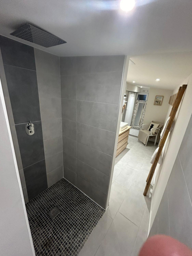 Bathroom, Cottage Manou, Deux-Sèvres