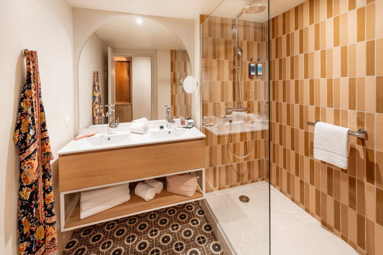 Bathroom 5, La Residence - Thalazur Arcachon, Gironde