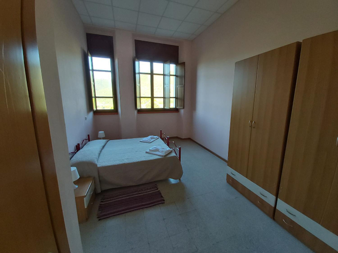 Bedroom 3, San Francesco, Terni