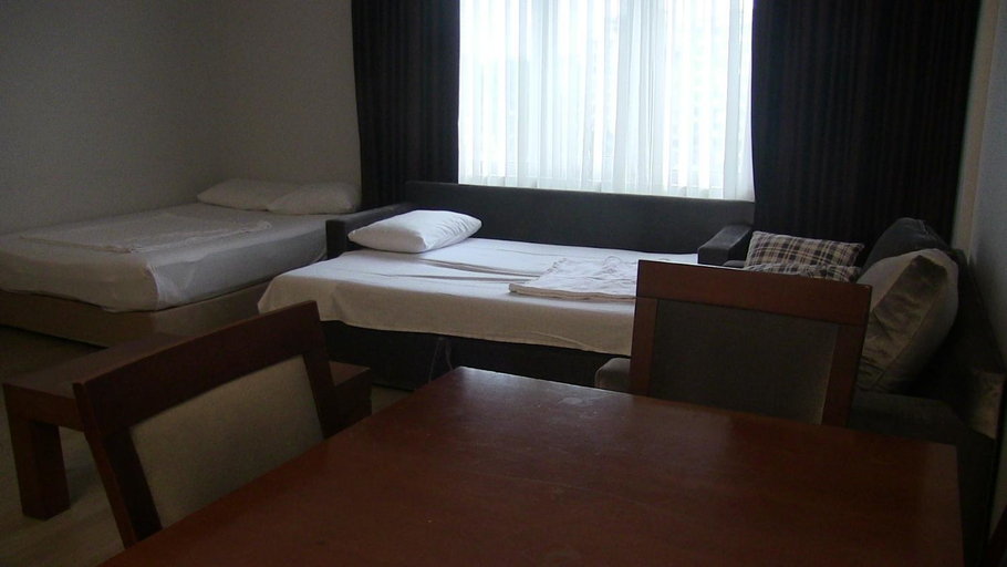 Bedroom 4, Paluri Hotel, Hopa
