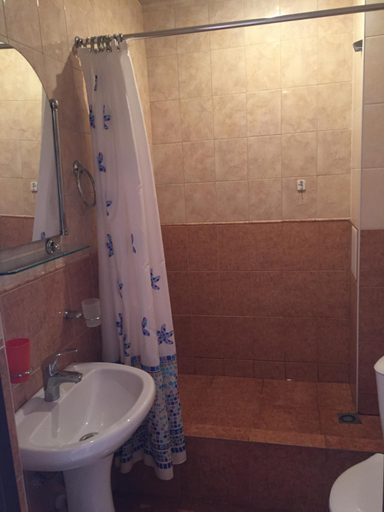 Bathroom 2, Uyutniy Prichal, Sochi gorsovet