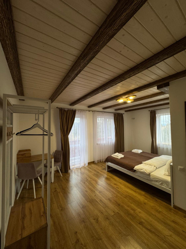 Others 4, Kolos house, Skolivs'kyi