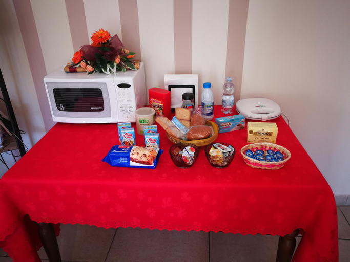 Others 5, Home n Breakfast Ca' di Toni, Genova