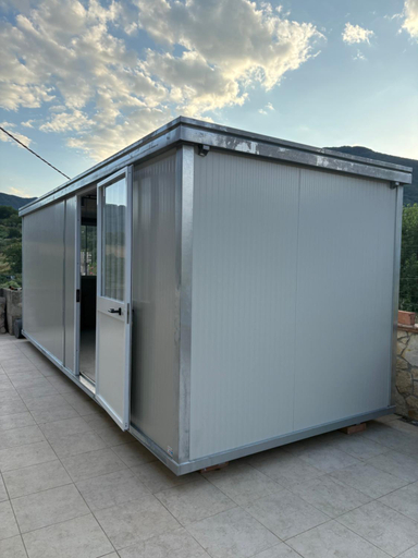 Exterior & Views, Sogni d'insonnia, Cosenza