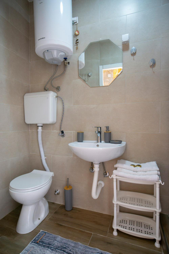 Bathroom 2, Apartmani Mimax, Trebinje