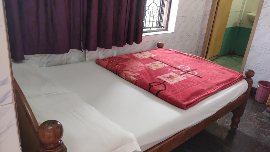 Bedroom 2, Sharada KK Residency, Mysore