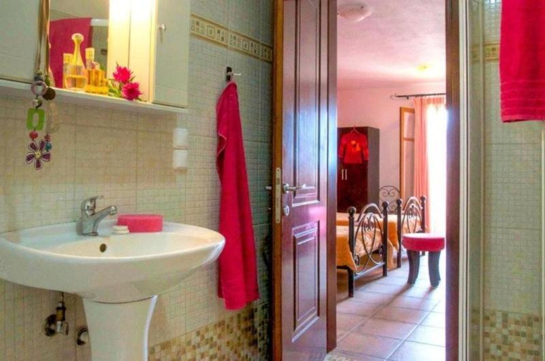 Bathroom 2, Anatoli Residences, Thessaly