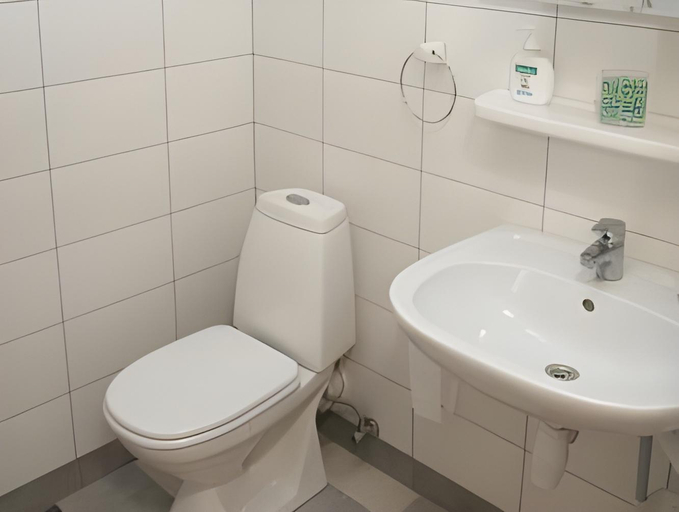 Bathroom 2, Love Island Guesthouse, Druskininkų