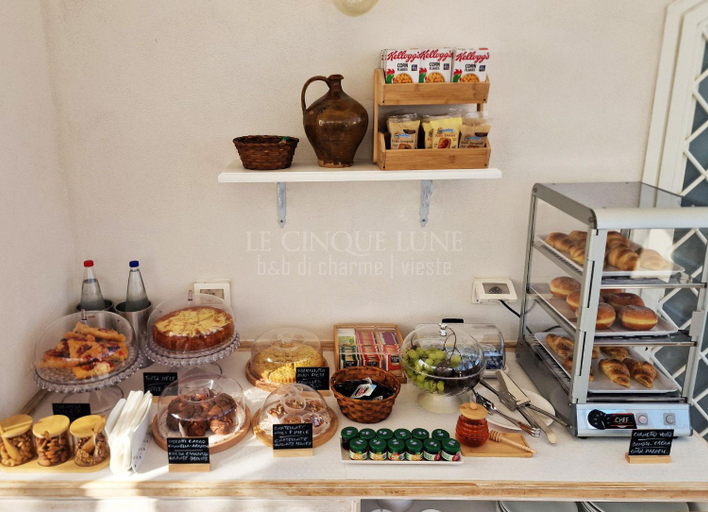 Food & Drinks 5, Le Cinque Lune, Foggia