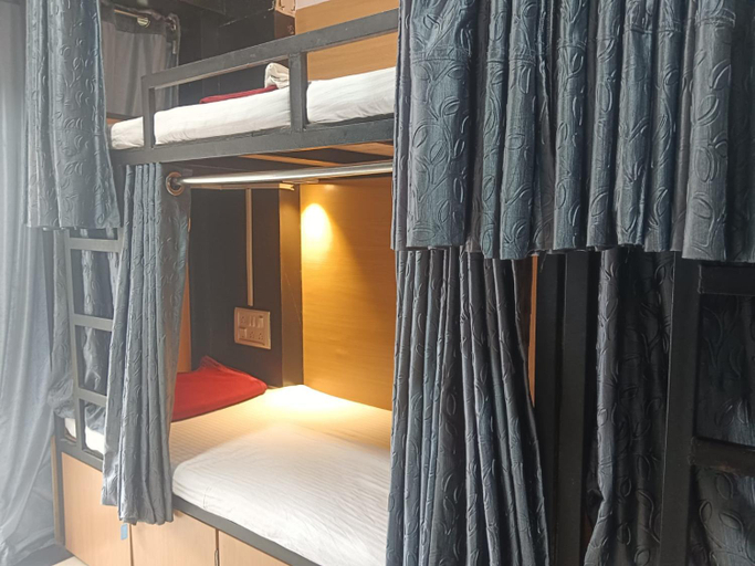 Bedroom, MY DORMITORY, Mumbai Suburban