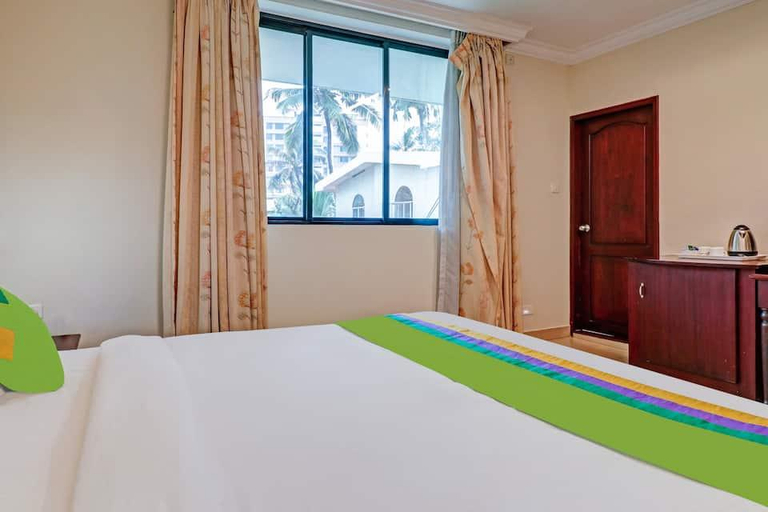 Bedroom 2, Hotel Sabari Park, Thiruvananthapuram