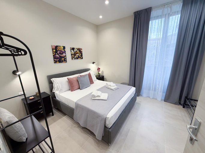 Bedroom 5, B&B Town house 54, Catania