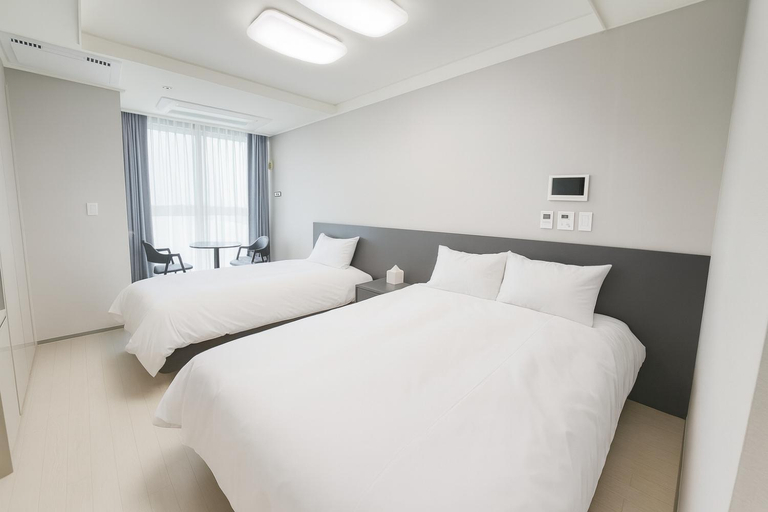 Bedroom 2, Someone Hotel, Yeosu