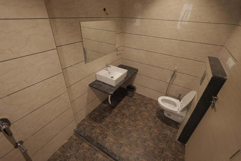 Bathroom 5, Hotel Grand Vasaante, Bhilwara