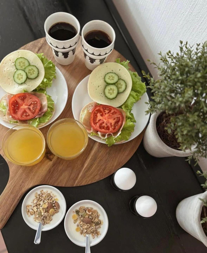 Food & Drinks 2, Bed and Breakfast 33, Ängelholm