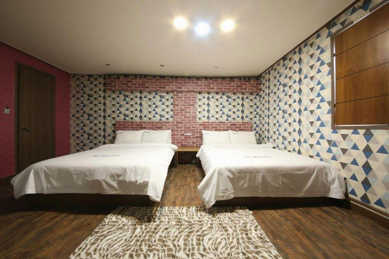 Bedroom 3, XO Motel, Jeonju