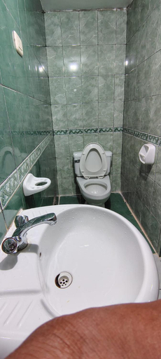 Bathroom, kun titi, Calca
