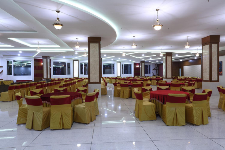 Food & Drinks 5, THE GRAND HOTEL, Shahid Bhagat Singh Nagar