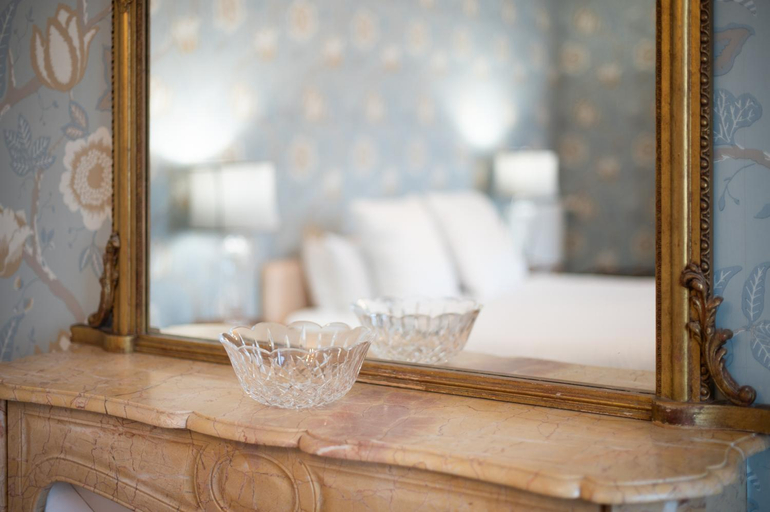 Bedroom 2, Les Cordeliers, Dordogne