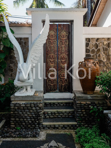 Others 2, Villa Koi, Gianyar