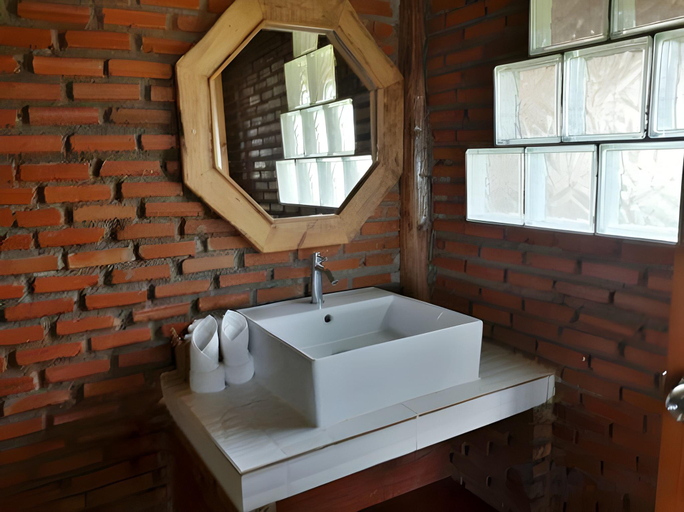 Bathroom, Gin's Greenery Resort, Chiang Saen