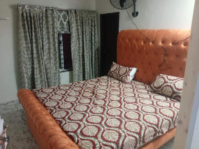 Bedroom 2, Lahore Park Hotel, Lahore