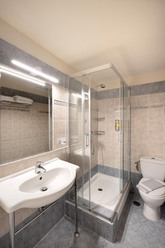 Bathroom 3, Morpheas Apartments, Crete
