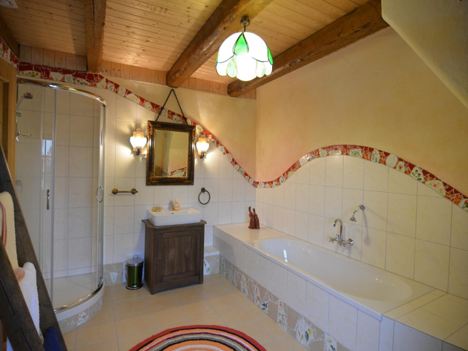 Bathroom 3, WunderVilla in Hessen in Waldnahe, Waldeck-Frankenberg