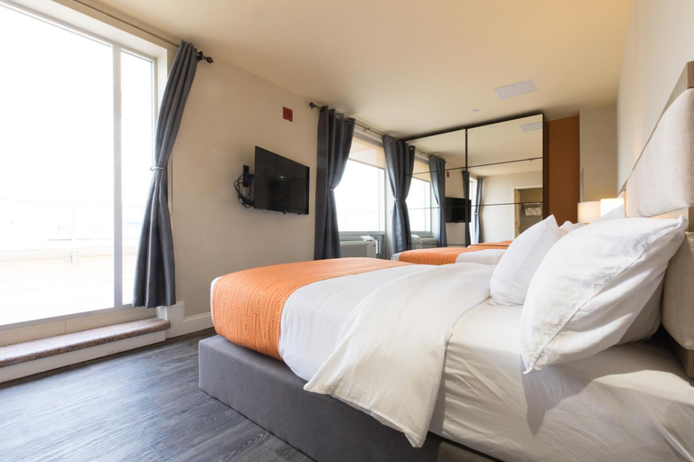 Bedroom 2, Romana Hotel - NYC, New York