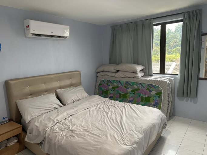 Bedroom 4, Pangkor Coralbay Resort Room 208 apartment, Manjung