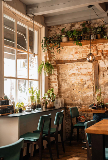 Others 4, Koffie&kussens, Middelburg