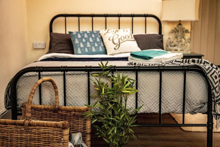 Bedroom 2, Norfolk Farm Stays by Beach Dog Friendly, Cambridgeshire