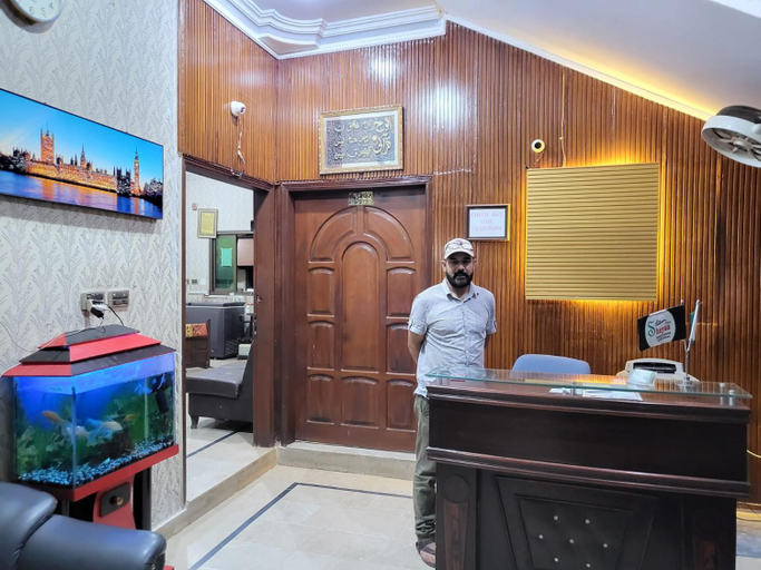 Others 3, HostHub Guest House Gulshan iqbal, Karachi