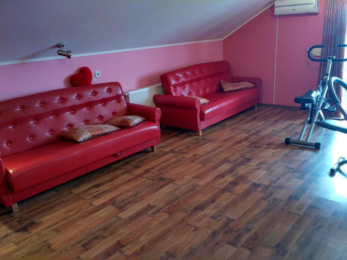 Others 5, Villa in Karolino-Bugaz, Ovidiopol's'kyi