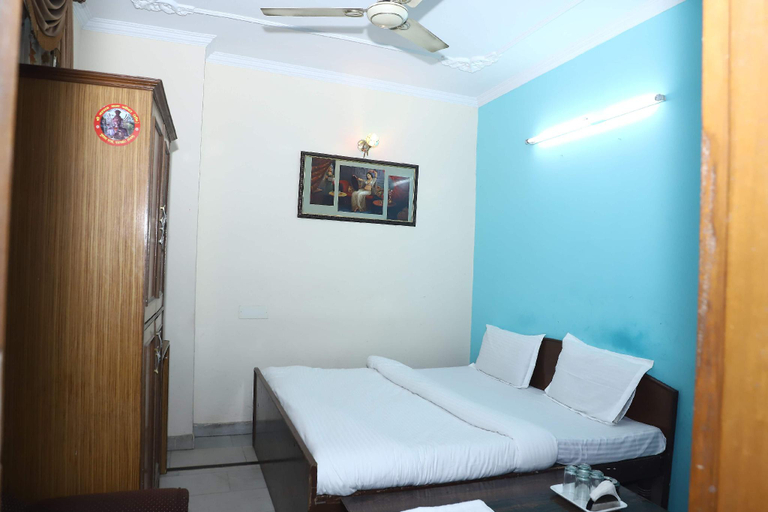 3, Hotel royal golden - CHANDIGARH, Chandigarh