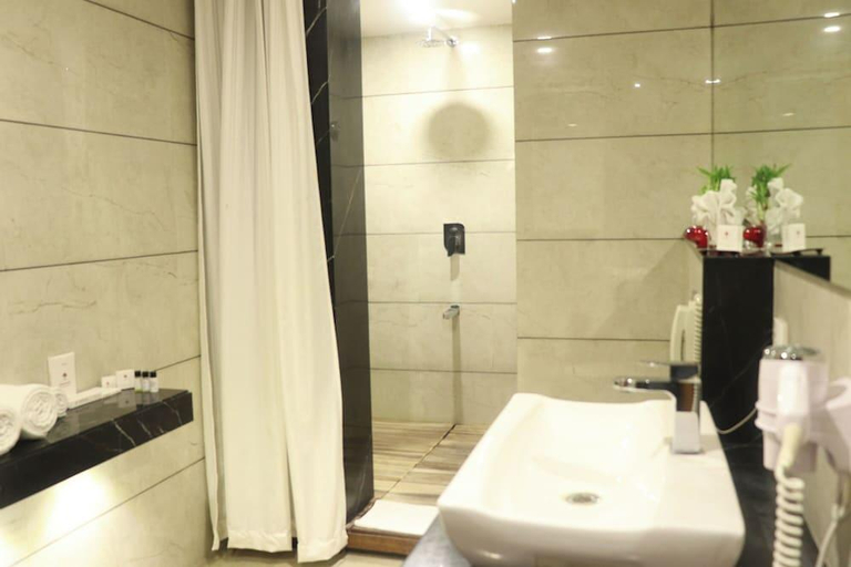 Bathroom 3, Crimson Park Shree Kanak Udaipur, Udaipur