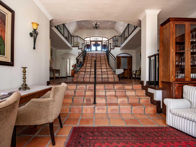 Others 5, Winelands Golf Lodges 27, Cape Winelands