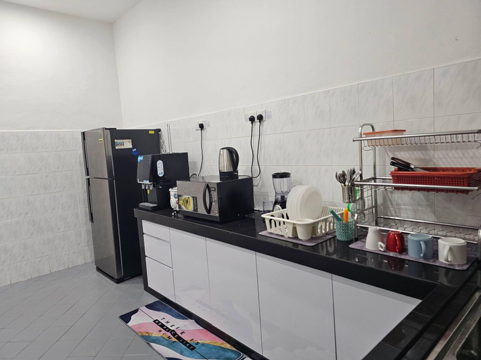 Kitchen 2, TSK Homestay Taman Sri Kluang, Kluang