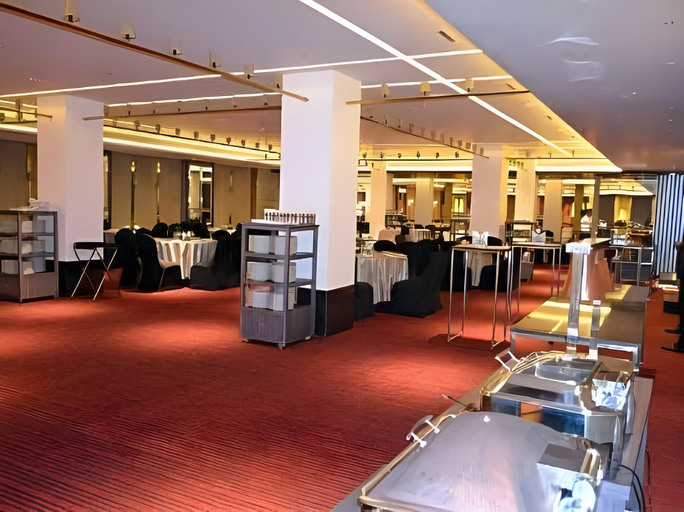 Food & Drinks 5, The Maya Hotel, Jalandhar
