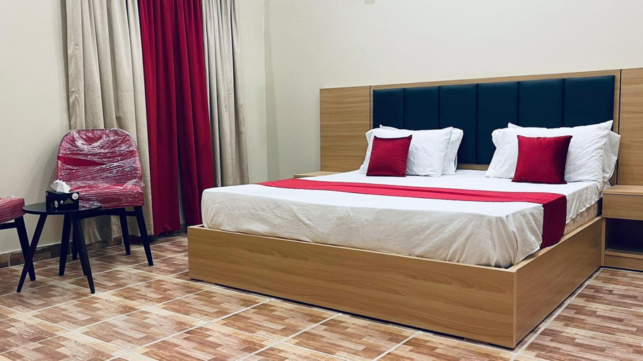 2, Elegant Guest House, Karachi