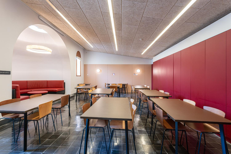 Others 5, Alberg Los Josepets, Tarragona