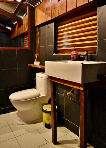 Bathroom 3, Beach House Cambodia, Sihanoukville