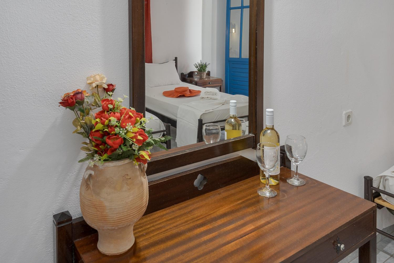 Bathroom 3, Palm Bay Hotel Sissi, Crete