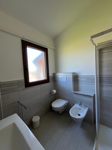 Bathroom 2, B&BCoccole, Nuoro