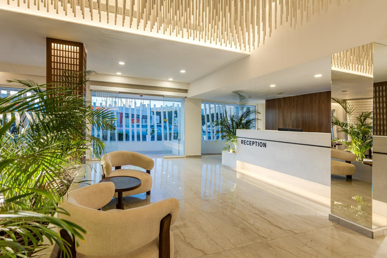 Public Area 4, So White Beach Resort